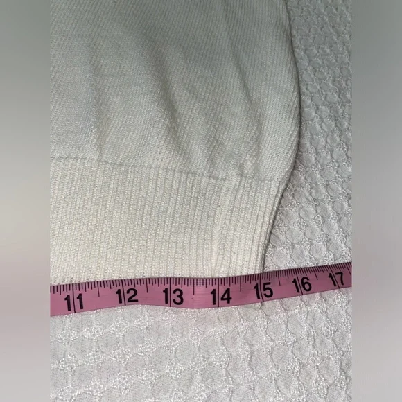 Vintage Embroidered Floral Sweater - Picture 7 of 9